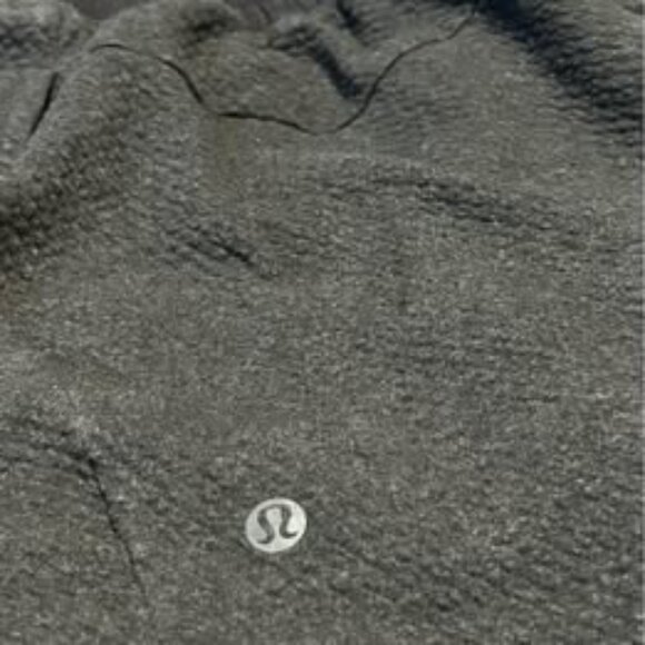 Lululemon Shorts – Black – Size Medium - Picture 2 of 3